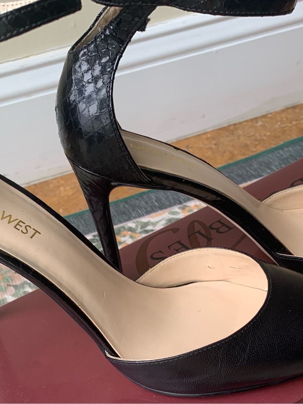 Nine West Black Pointed Toe Ankle Strap Heels - Picture 4 of 8